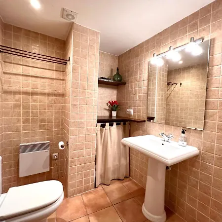 Boet - Ainet De Cardos - L'amfitriona Apartment Ribera de Cardos